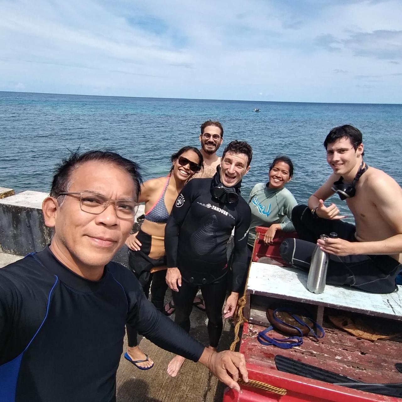 Paseo Del Mar Seaside Inn Jagna エクステリア 写真